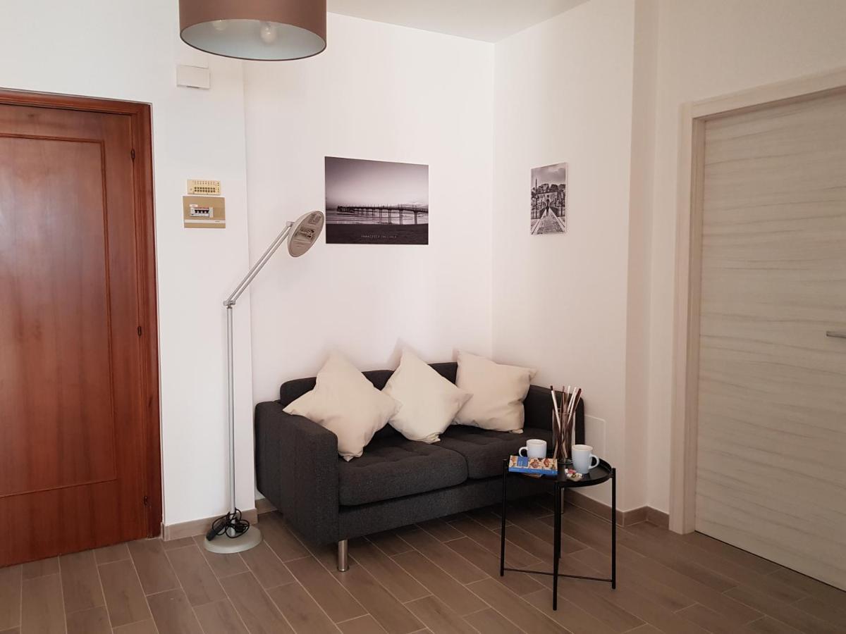 Quality Apartment Parisina Pescara Luaran gambar